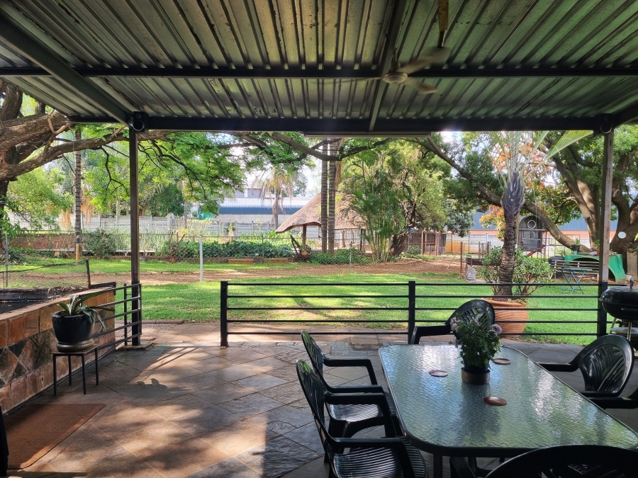 Commercial Property for Sale in Boschfontein A H North West